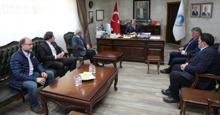 YENİ PROJELERLE, İLGİLİ BİLGİ VERDİ
