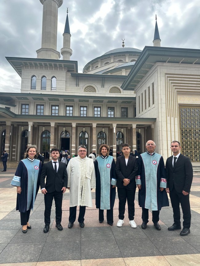 Rektör Özölçer Cumhurbaşkanlığı Külliyesinde Gerçekleşen "2025-2026 Akademik Yılı Açılış Töreni'ne" Katıldı