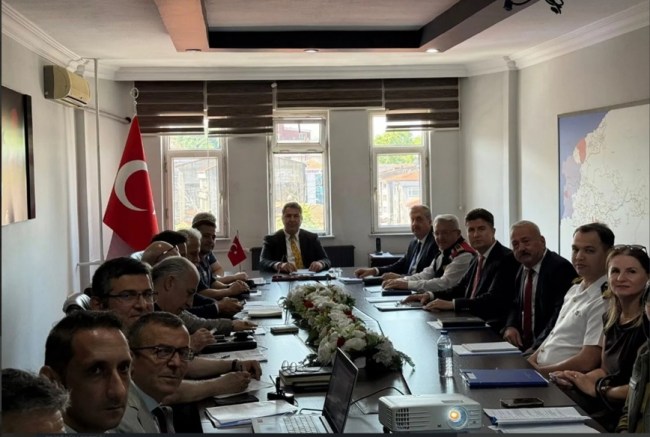 VATANDAŞLARI DAHA DİKKATLİ OLMAYA DAVET ETTİLER