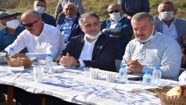 AK Parti Heyeti yol çalışmalarını yerinde inceledi